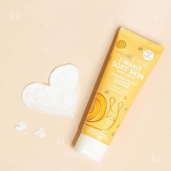 Brilliant Skin Essentials I Want Soft Skin Foaming Facial Cleanser